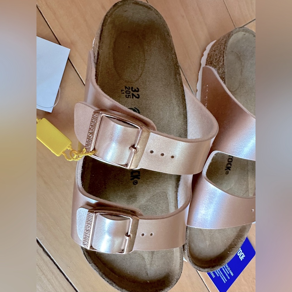 New! Birkenstock Girls Size us 1.0 (32) (205mm)